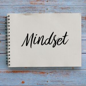 The word mindset written on a notebook