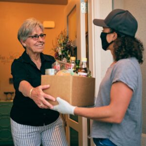 Man delivering groceries 